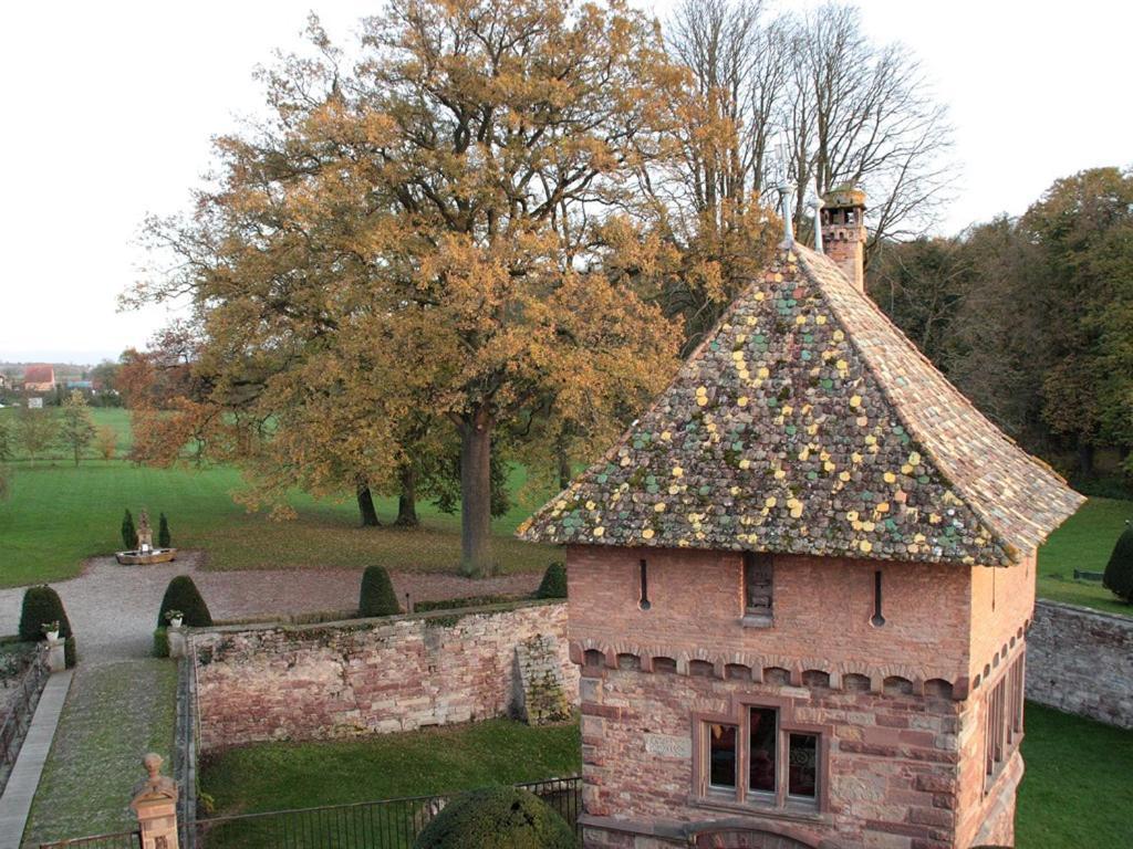 Le Chateau D'Osthoffen الغرفة الصورة