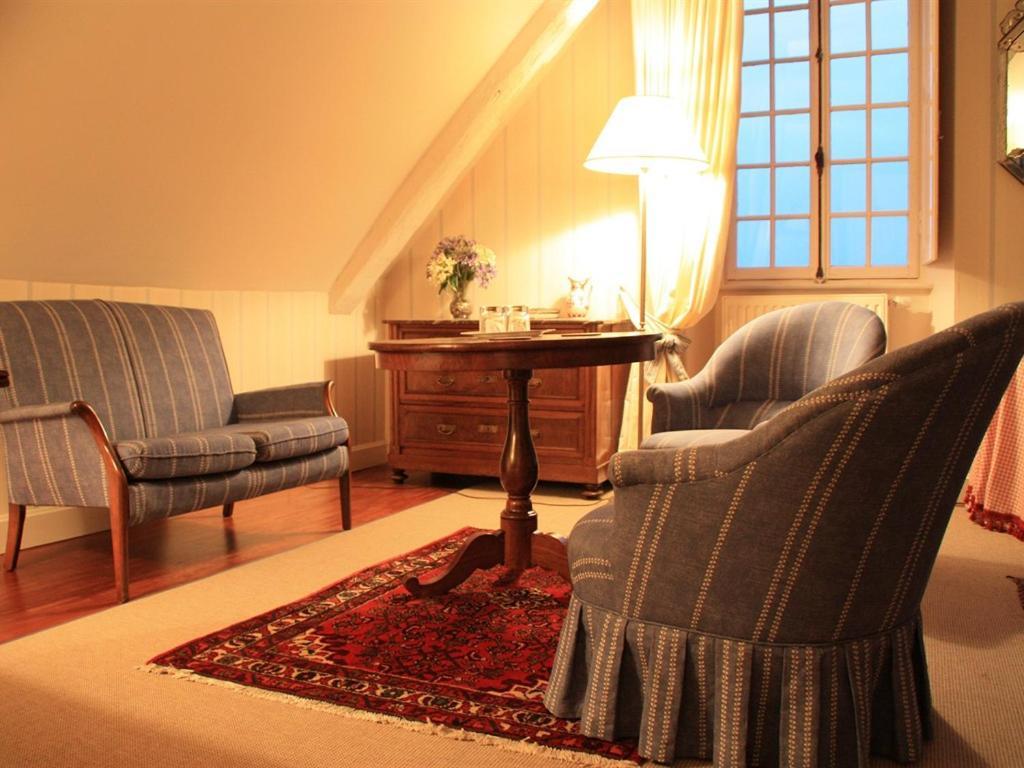 Le Chateau D'Osthoffen الغرفة الصورة